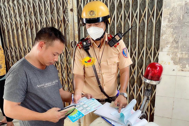 Hiểu đúng về quyền giám sát của công dân đối với hoạt động của lực lượng CSGT