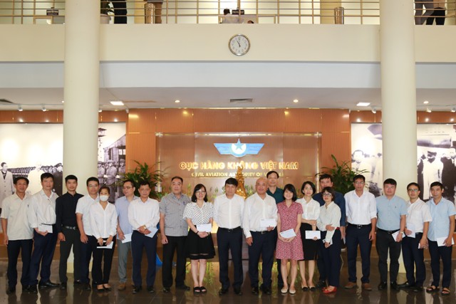 Gặp mặt cán bộ, công chức, người lao động Khối cơ quan Cục Hàng không Việt Nam là con Liệt sỹ, con Thương binh, Bệnh binh nhân ngày 27/7