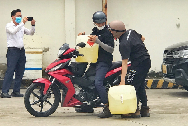 Khuyến cáo người dân tại TP.HCM không tích trữ xăng dầu trong nhà