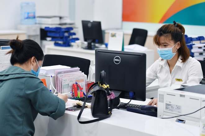 Ngân hàng Nhà nước công bố đường dây nóng phản ánh việc bị ép mua bảo hiểm