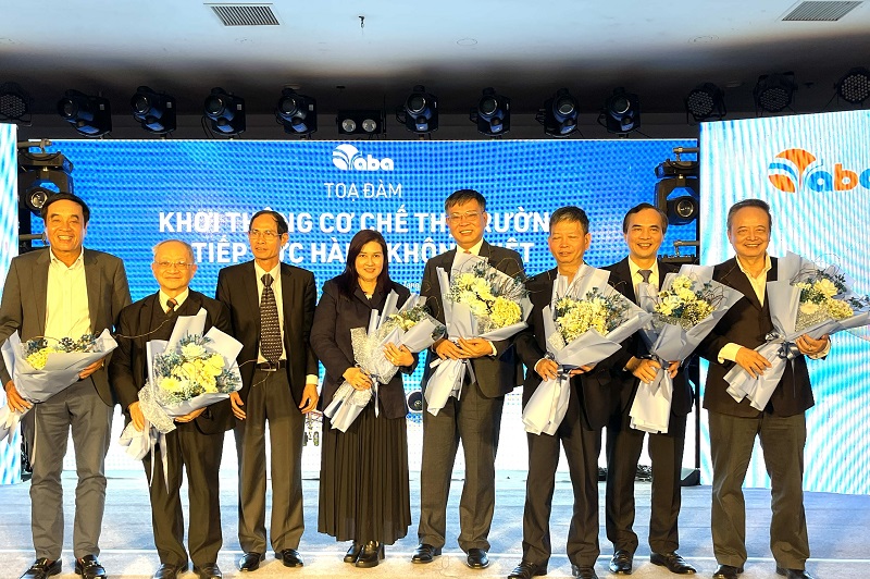 Tọa đàm “Khơi thông cơ chế thị trường, tiếp sức Hàng không Việt”