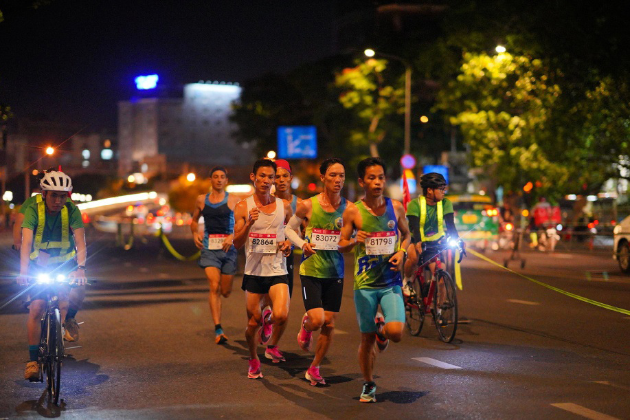 Tổ chức giao thông phục vụ giải “District 1 Midnight Run 2023”