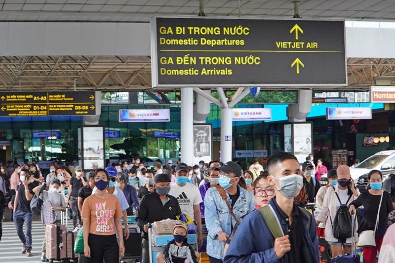 Sân bay Tân Sơn Nhất phục vụ gần 4500 chuyến bay dịp lễ 30/4