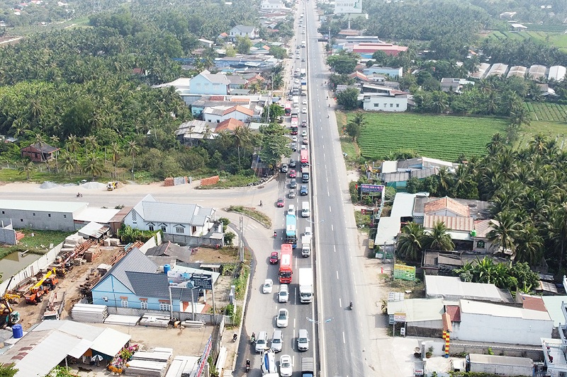 Sửa chữa các khe co giãn trên tuyến cao tốc TP Hồ Chí Minh – Trung Lương từ ngày 11-11