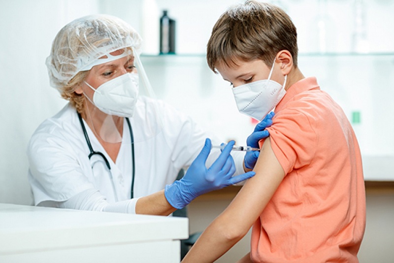 Cơ quan quản lý dược phẩm châu Âu phê duyệt vaccine tiêm cho trẻ trong độ tuổi từ 5-11