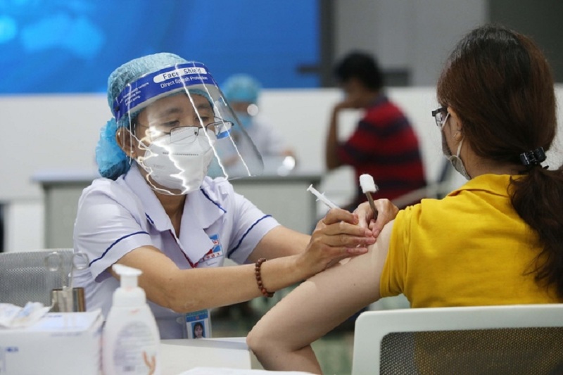 Các cách người dân gửi phản ánh về thông tin tiêm vaccine 