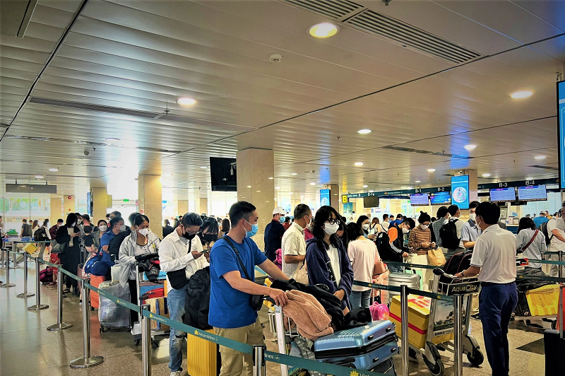 Phương án vận chuyển hành khách tại cảng HKQT Tân Sơn Nhất, ngày 09.02.2022
