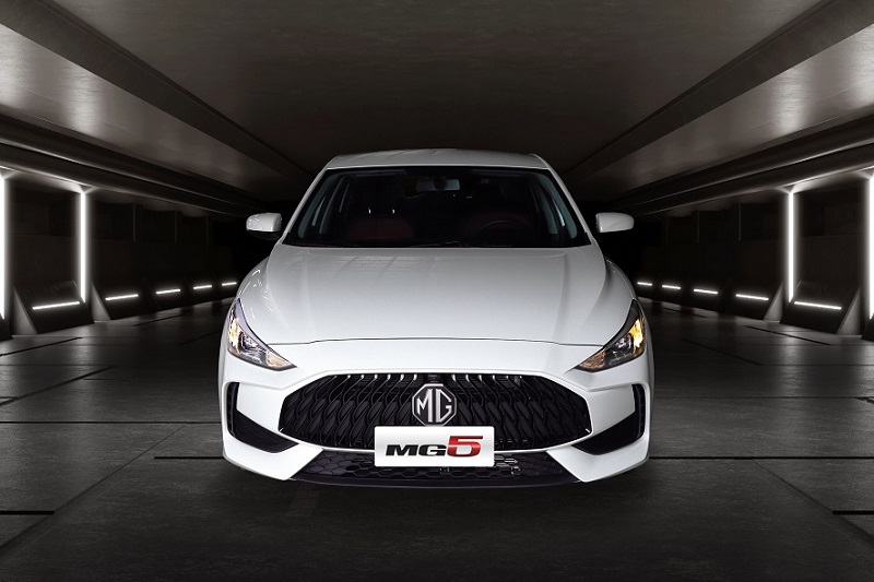 MG5 phiên bản STD ra mắt tại Việt Nam, sedan hạng C giá bán 515 triệu đồng
