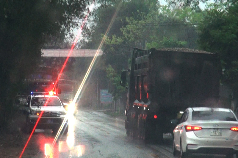 Hiện tượng xe quá khổ, quá tải lộng hành trên tuyến Quốc lộ 2C, Vĩnh Phúc