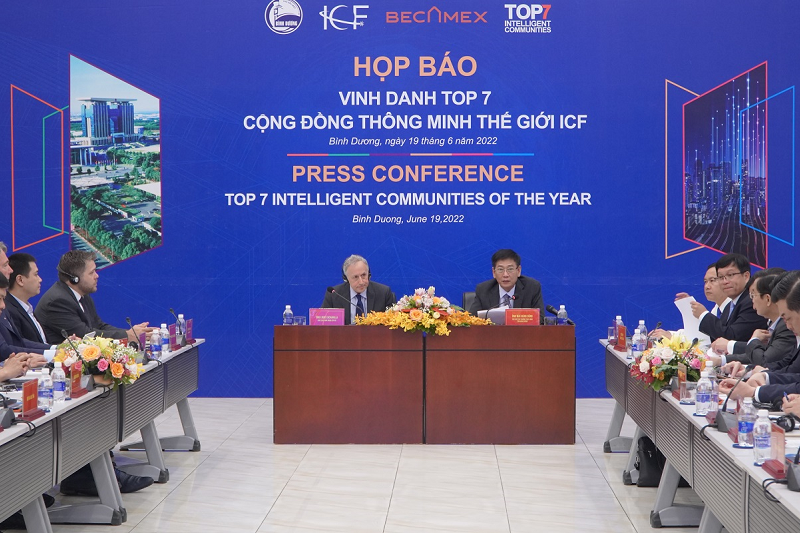 Sự kiện Vinh danh Top 7 Cộng đồng thông minh thế giới năm 2022 diễn ra tại Bình Dương