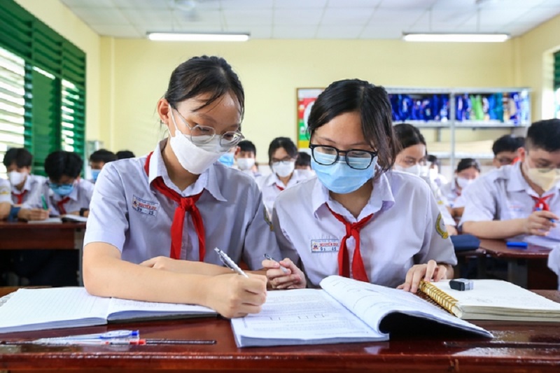 TP.HCM yêu cầu đeo khẩu trang trong trường học 