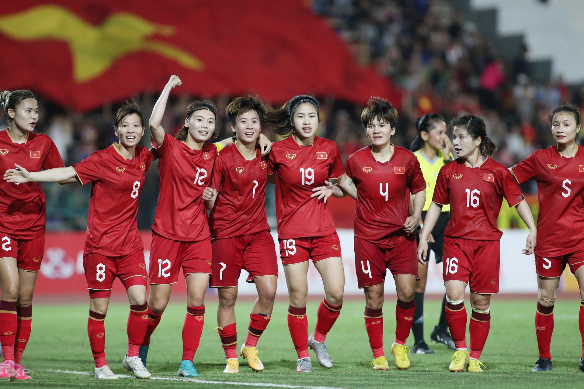 Đội tuyển nữ Việt Nam bay hơn 1.000 km đấu lượt cuối vòng bảng World Cup 2023