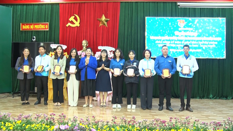 Đà Lạt: Tuyên dương 51 gương thanh niên tiên tiến làm theo lời Bác năm 2023
