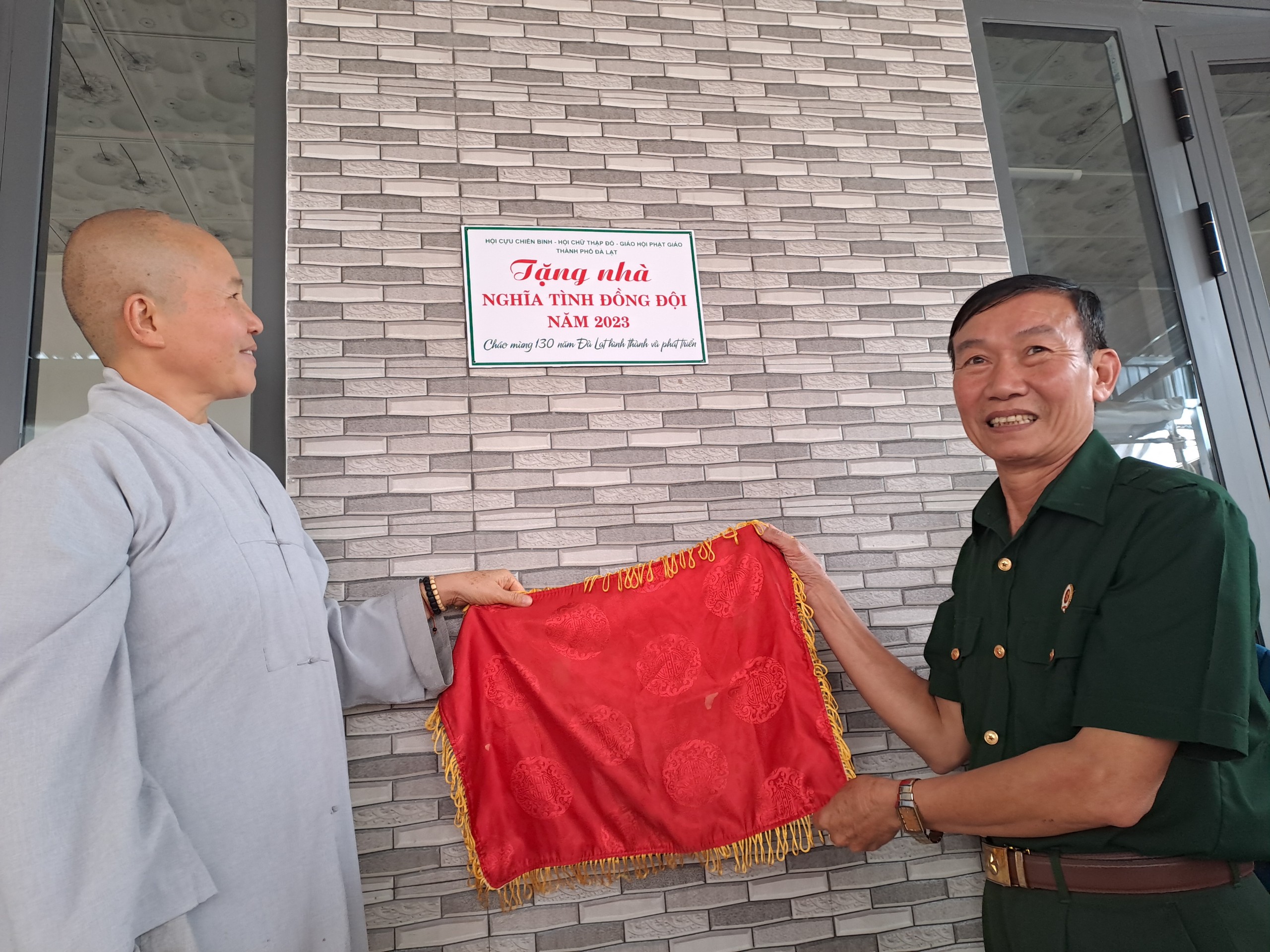 Đà Lạt bàn giao nhà 