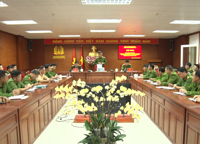 Công an Đà Lạt họp kế hoạch triển ra quân tuần tra kiểm soát, xử lý vi phạm giao thông trên tuyến Quốc lộ 20 và quốc lộ 1A