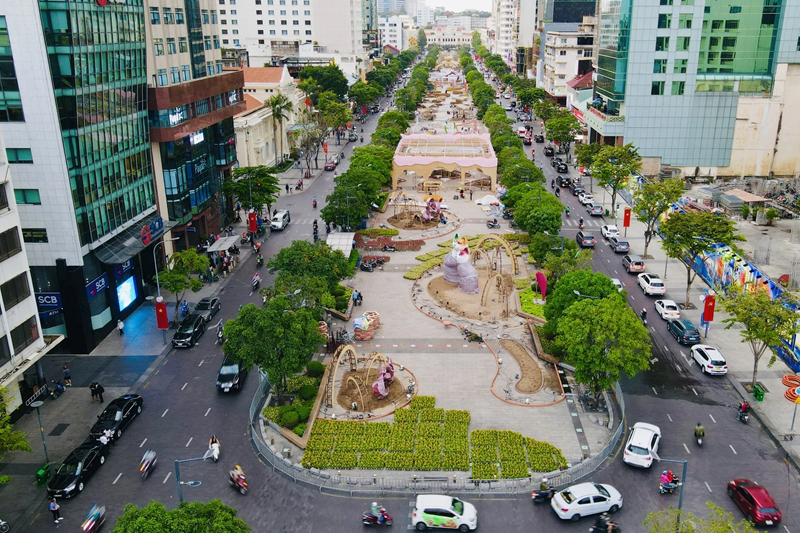 Nét mới tại Đường hoa Nguyễn Huệ Tết Giáp Thìn 2024