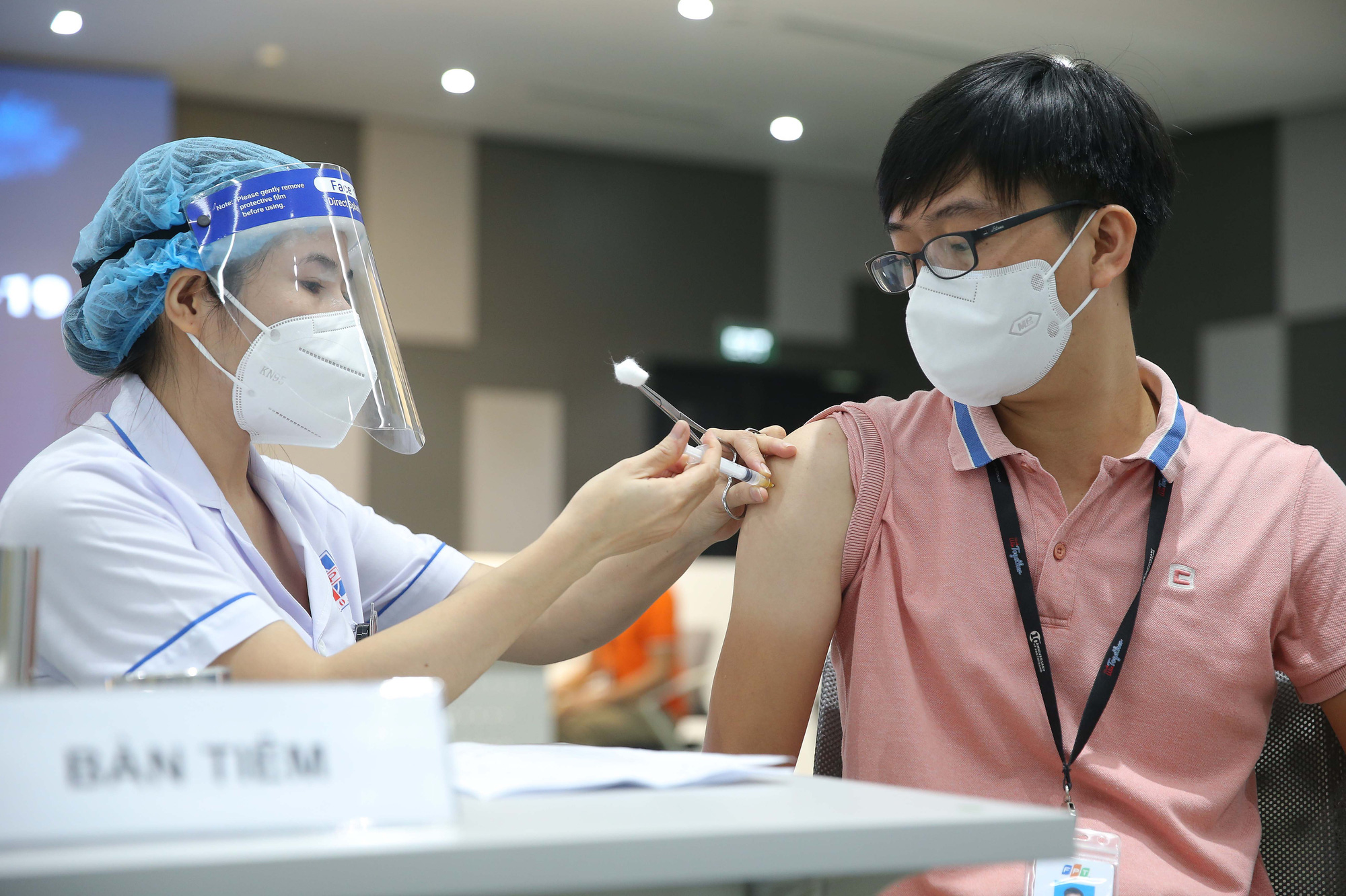 Kế hoạch tiêm chủng vaccine Moderna và Pfizer của TP.HCM